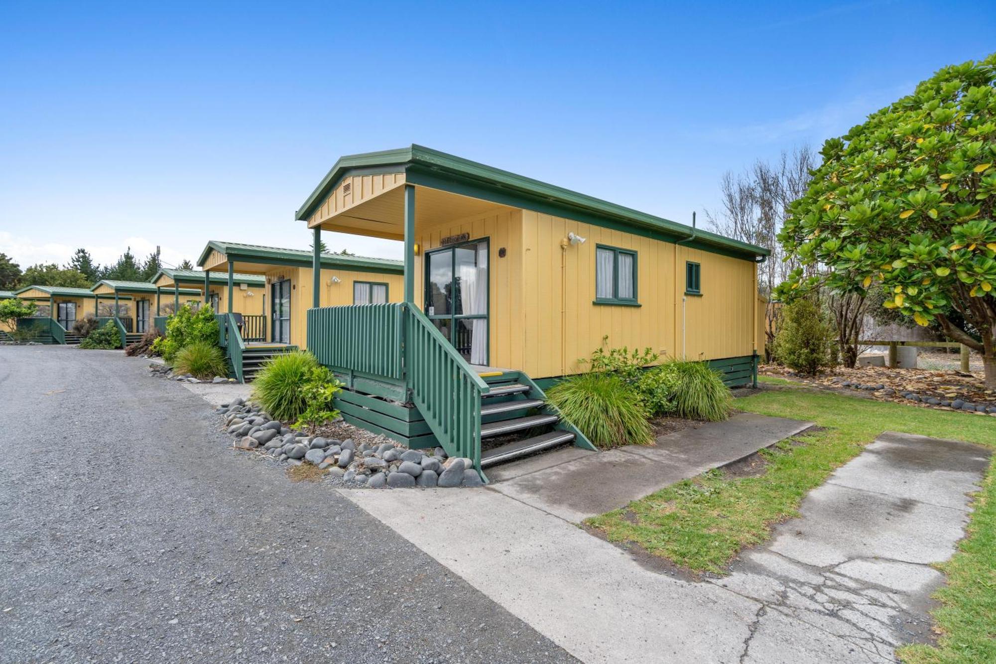 Tasman - 4*